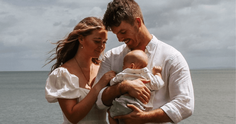 Man becomes Tinder date’s birthing partner after just 3 in-person dates