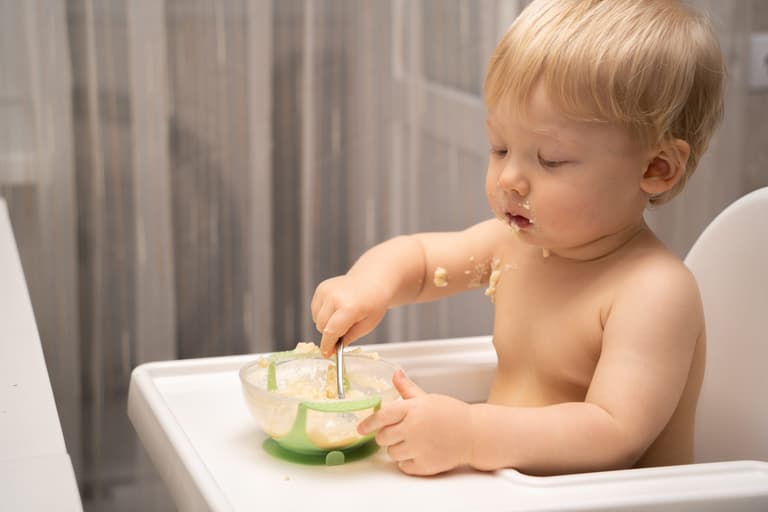 Professor of paediatrics advises parents to introduce food sooner to avoid allergies Professor of paediatrics advises parents to introduce food sooner to avoid allergies