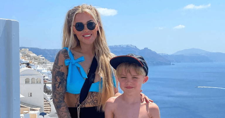 Young mum and her 3-year-old son pack their bags to travel the world Young mum and her 3-year-old son pack their bags to travel the world