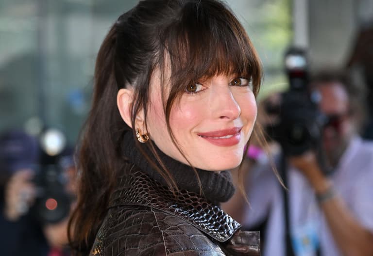Anne Hathaway speaks out about a possible Devil Wears Prada sequel Anne Hathaway speaks out about a possible Devil Wears Prada sequel