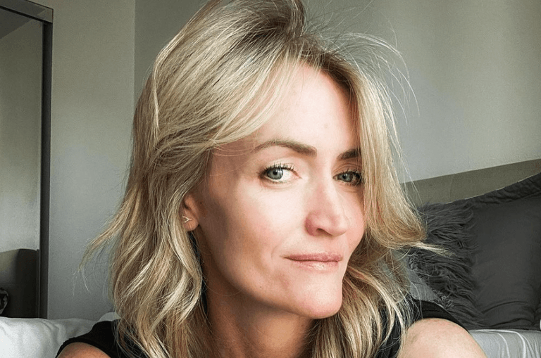 Tributes pour in for parenting blogger Heather Armstrong who passed away at 47 Tributes pour in for parenting blogger Heather Armstrong who passed away at 47