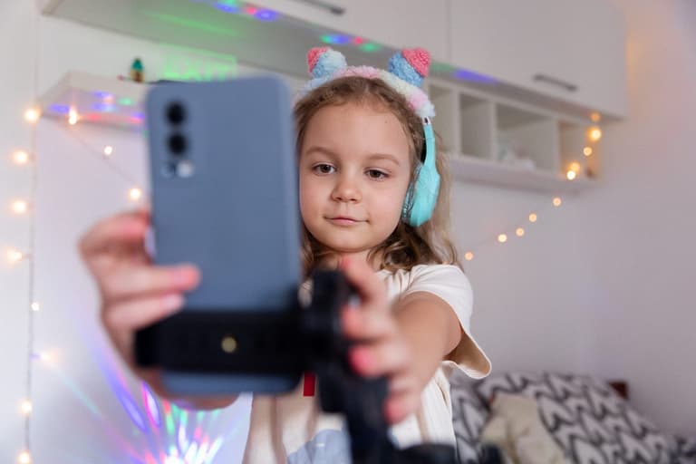 Is it okay for someone else to post pictures of your child without telling you? Is it okay for someone else to post pictures of your child without telling you?