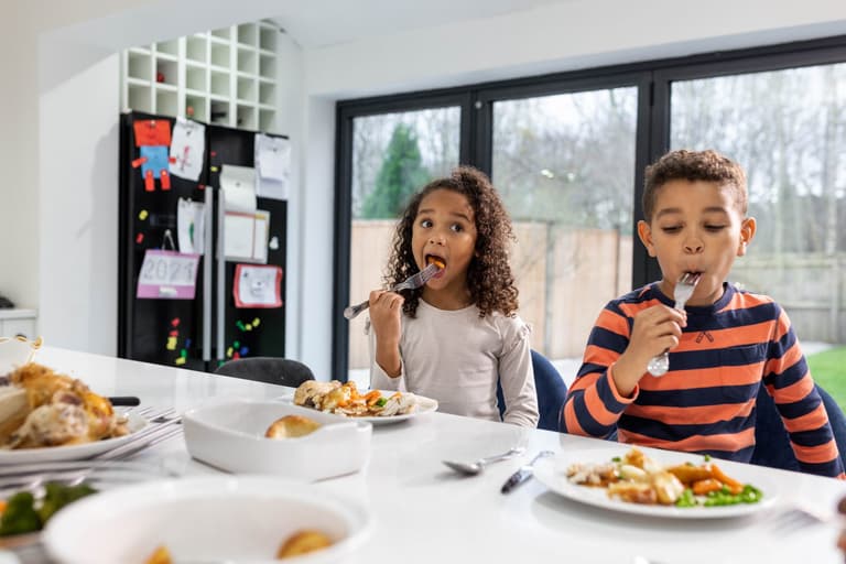 Dad asks if it’s normal to cook different dinners for each of your kids Dad asks if it’s normal to cook different dinners for each of your kids