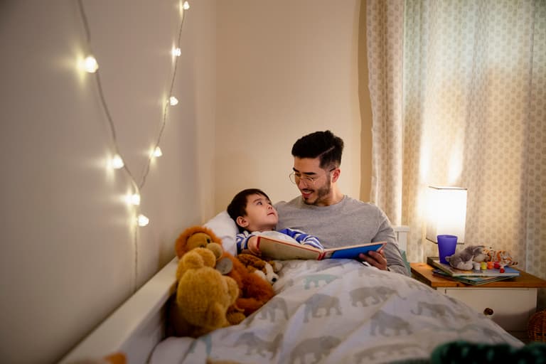 Ten ways to keep your 2-5 year olds on track with their bedtime routine Ten ways to keep your 2-5 year olds on track with their bedtime routine