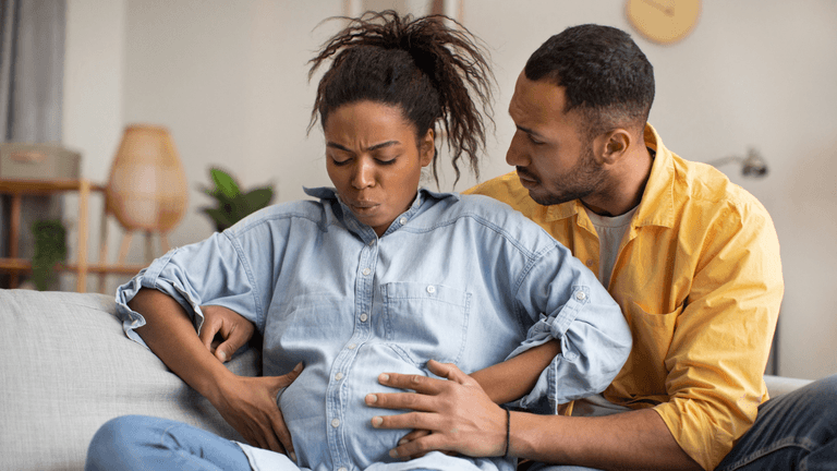 How to know when it’s time to head to the hospital after your water breaks How to know when it’s time to head to the hospital after your water breaks