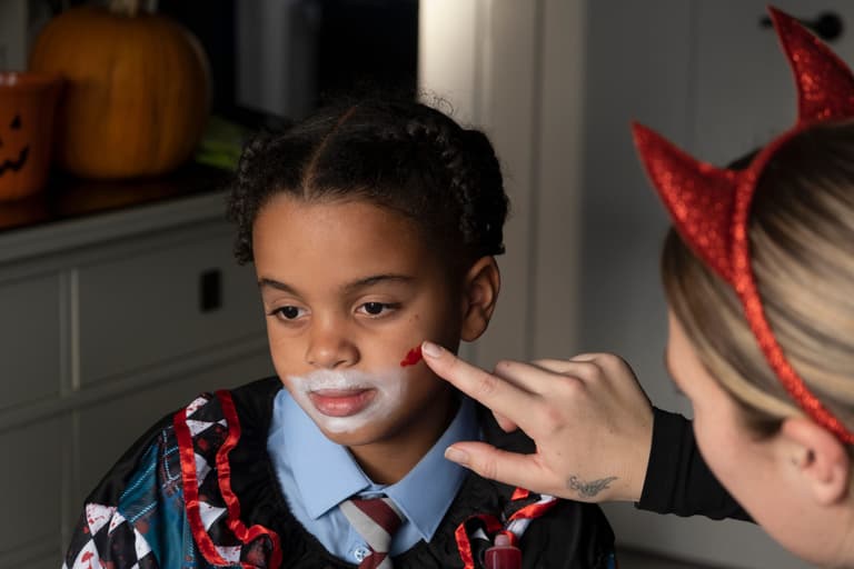 Experts issue warning to those planning to wear fake blood on Halloween Experts issue warning to those planning to wear fake blood on Halloween