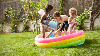 Here’s why you need to change the water in your paddling pool EVERY day