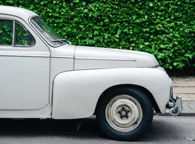 Dublin’s first drive-thru coffee shop offers Joe on the go… without taking the kids out of the car Dublin’s first drive-thru coffee shop offers Joe on the go… without taking the kids out of the car