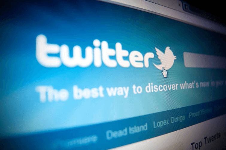 Twitter confirms that users’ private tweets were made public Twitter confirms that users’ private tweets were made public