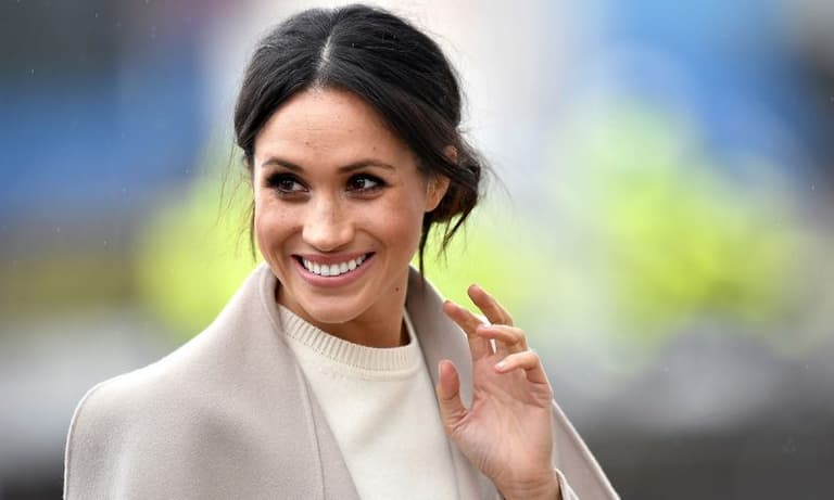 This picture of Meghan Markle hugging Beyoncé will honestly make your day This picture of Meghan Markle hugging Beyoncé will honestly make your day
