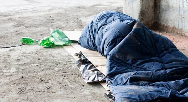 ‘Absolutely appalling’ – Brother Kevin Crowley hits out at government on homeless crisis ‘Absolutely appalling’ – Brother Kevin Crowley hits out at government on homeless crisis