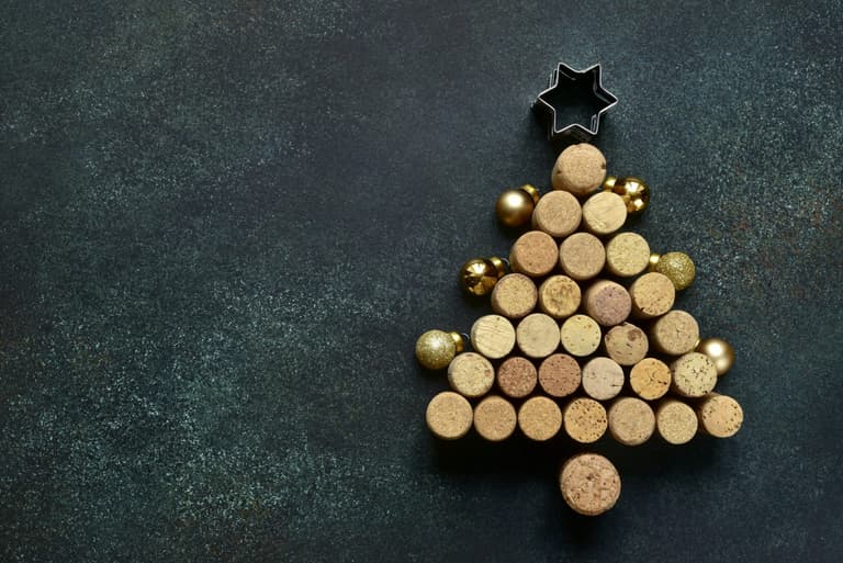 The Shelbourne’s Sommelier shares her expert Christmas wine tips (and Champagne coupes are OUT apparently) The Shelbourne’s Sommelier shares her expert Christmas wine tips (and Champagne coupes are OUT apparently)