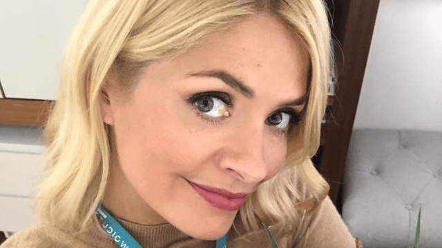 Holly Willoughby reveals the €17 beauty buy that makes her look more awake in the morning Holly Willoughby reveals the €17 beauty buy that makes her look more awake in the morning