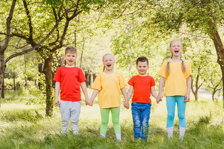 Grandmother goes viral after she colour codes all of her 15 grandchildren