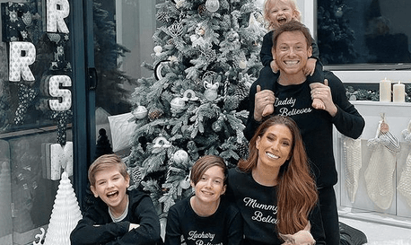 Stacey Solomon just shared the cutest Christmas crafts she did with her kids Stacey Solomon just shared the cutest Christmas crafts she did with her kids