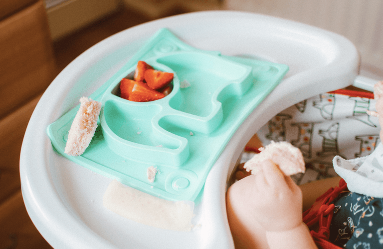 Weaning: 10 ways to see if your baby is ready for solid food Weaning: 10 ways to see if your baby is ready for solid food