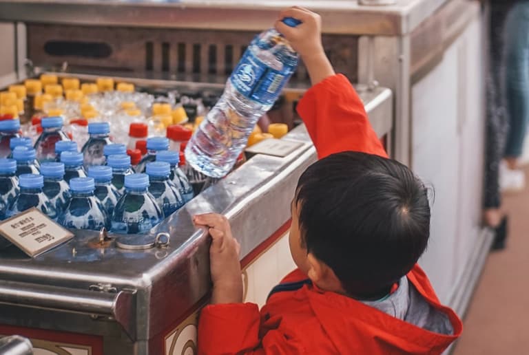 Summer thirst might be a sign of something more serious in your child Summer thirst might be a sign of something more serious in your child