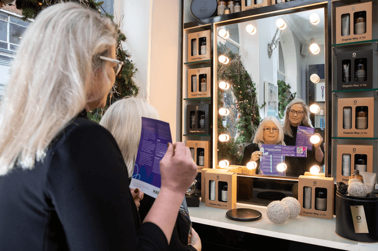 Hairdressers & beauty therapists will be trained to spot signs of domestic abuse from today Hairdressers & beauty therapists will be trained to spot signs of domestic abuse from today