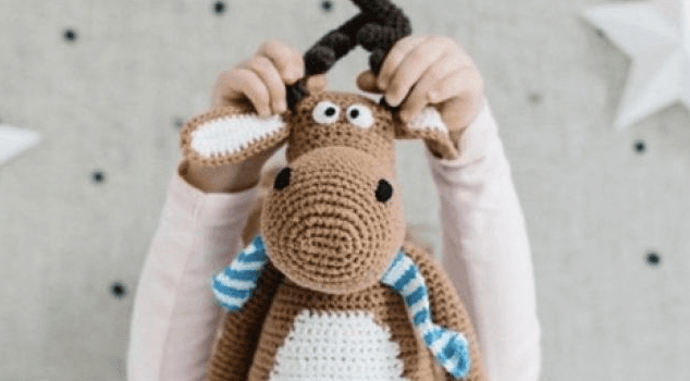 Raising grateful kids: 5 ways not to spoil your children this Christmas