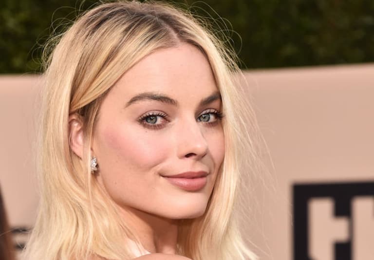 Margot Robbie will return to Neighbours for final ever episodes Margot Robbie will return to Neighbours for final ever episodes