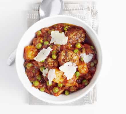 Family food to make in advance: comforting meatball stew Family food to make in advance: comforting meatball stew