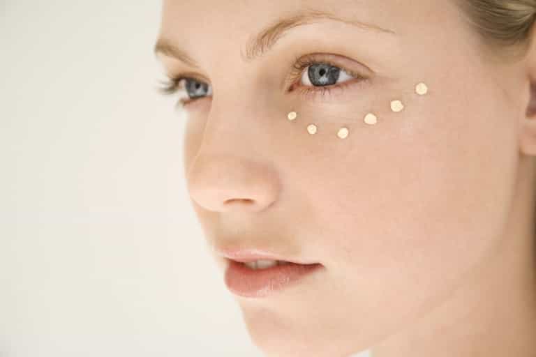 Bye-bye bags! Quick and easy solutions to disguise dark circles Bye-bye bags! Quick and easy solutions to disguise dark circles