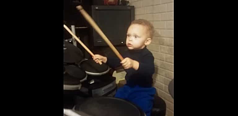 WATCH: Two-year-old drummer rocks Foo Fighters’ The Pretender WATCH: Two-year-old drummer rocks Foo Fighters’ The Pretender