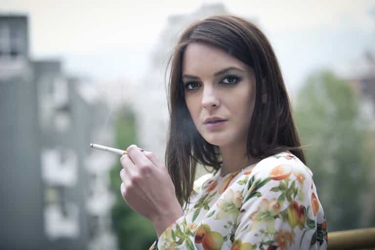 New research shows that smokers gain MORE weight than non-smokers New research shows that smokers gain MORE weight than non-smokers