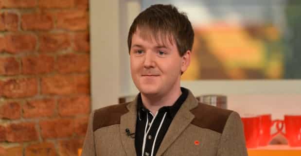 Meet new dad Kyle Casson, 26, the first man in the UK to use his own mother as a surrogate Meet new dad Kyle Casson, 26, the first man in the UK to use his own mother as a surrogate