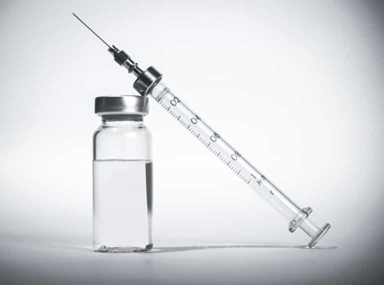 Australia to cut benefits to parents who refuse to vaccinate Australia to cut benefits to parents who refuse to vaccinate