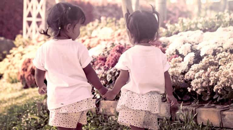 DNA test proves twins ‘have different fathers’ DNA test proves twins ‘have different fathers’