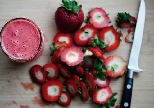 Clean eats: 3 low-cal, high-fibre smoothies AND juices Clean eats: 3 low-cal, high-fibre smoothies AND juices