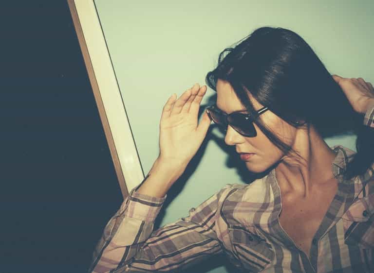 At-home hair brightening hacks to try tonight: Brunettes At-home hair brightening hacks to try tonight: Brunettes