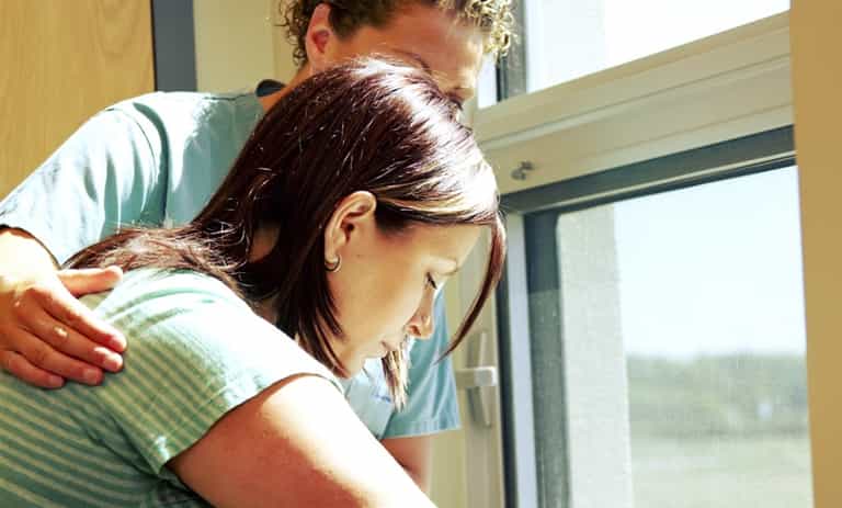 Want an easy labour? Stop thinking, says childbirth expert Want an easy labour? Stop thinking, says childbirth expert