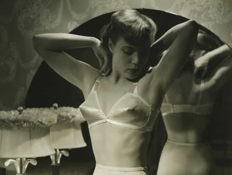 Bras are bust according to new study performed by luckiest scientist alive Bras are bust according to new study performed by luckiest scientist alive