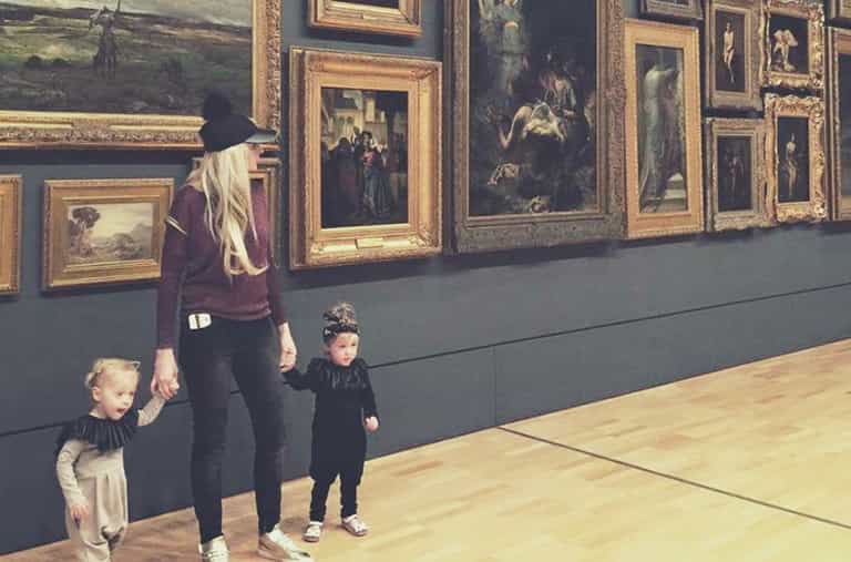 Mum of twins’ response to strangers’ questions goes viral Mum of twins’ response to strangers’ questions goes viral