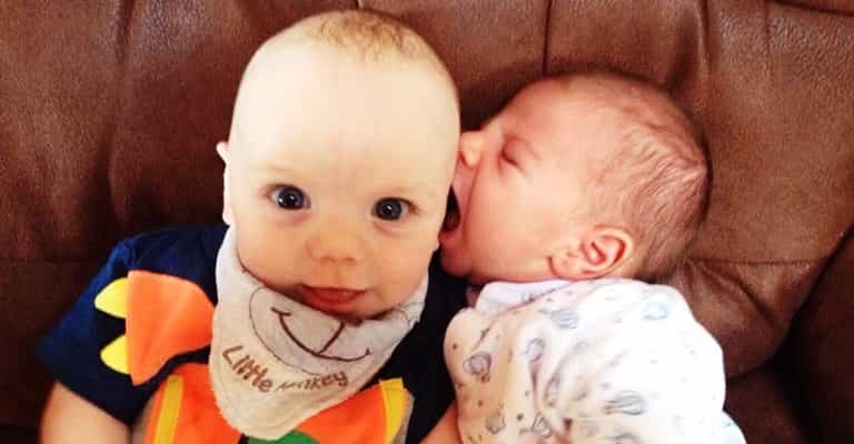 This baby thought his buddy was a boob… This baby thought his buddy was a boob…