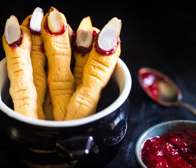 These amazing Paleo witch fingers are really creepy (and healthy) These amazing Paleo witch fingers are really creepy (and healthy)
