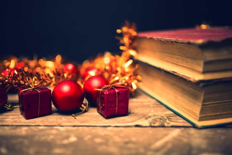 Gift Guide: 10 Of The Best Books Written By Irish Female Authors! Gift Guide: 10 Of The Best Books Written By Irish Female Authors!