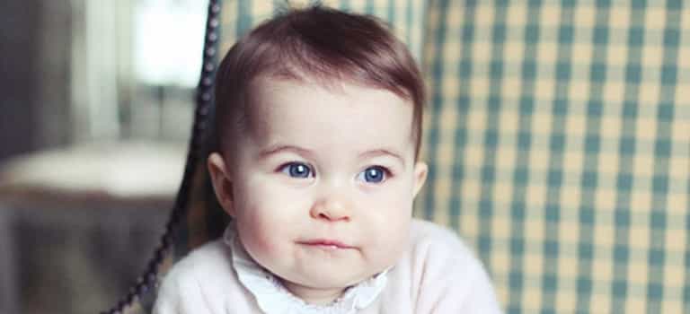 Smile for Mummy! Palace releases two new photos of Princess Charlotte Smile for Mummy! Palace releases two new photos of Princess Charlotte