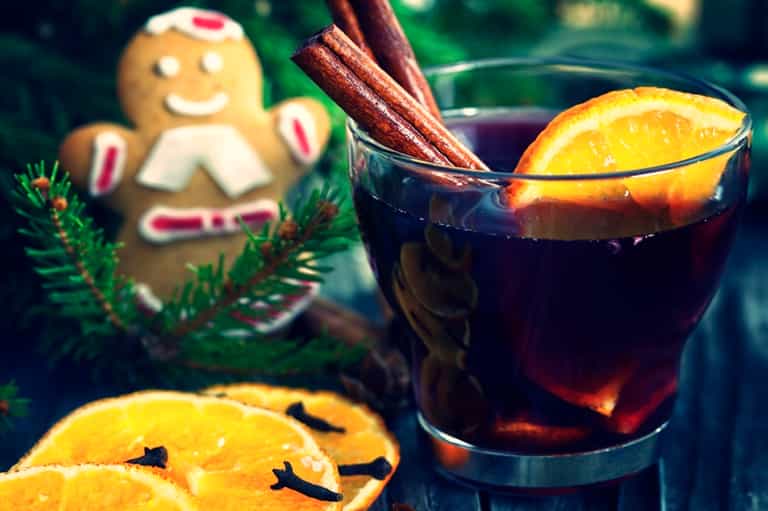 MAKE: Christmas Cocktails: The Gingerbread Man MAKE: Christmas Cocktails: The Gingerbread Man