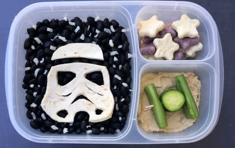 Nerd dad makes us all feel lazy with these Star Wars lunchbox creations Nerd dad makes us all feel lazy with these Star Wars lunchbox creations
