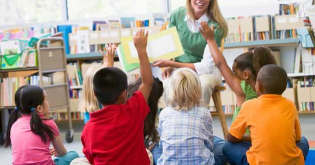 Tears At The School Gates: What To Do When Your Kid Doesn’t Want To Go To School Tears At The School Gates: What To Do When Your Kid Doesn’t Want To Go To School
