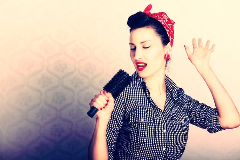 This is how often you should replace your hairbrush… This is how often you should replace your hairbrush…