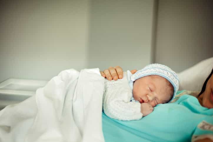 All The REALLY Important Things Nobody Told Me About Having A C-section All The REALLY Important Things Nobody Told Me About Having A C-section