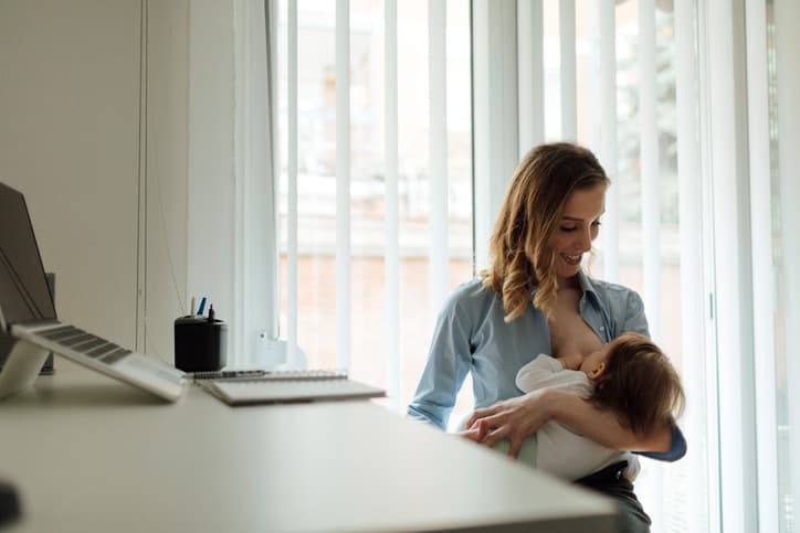Everything you need to know about breastfeeding and work Everything you need to know about breastfeeding and work