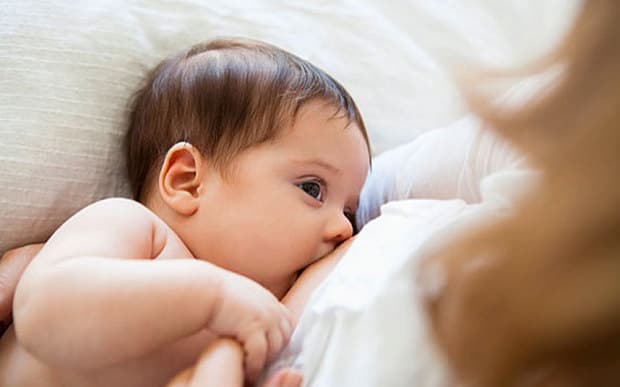 It takes a village: New study finds grannies can be a breastfeeding mum’s best support It takes a village: New study finds grannies can be a breastfeeding mum’s best support