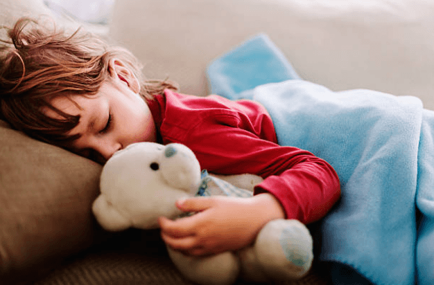Expert shares 5 tips to get your excited kids to fall asleep this Christmas Eve Expert shares 5 tips to get your excited kids to fall asleep this Christmas Eve
