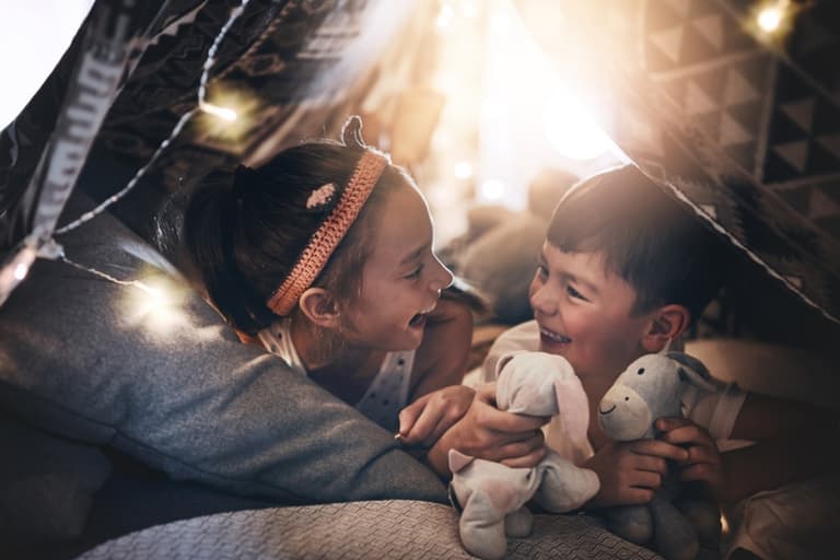 5 easy (and fun) indoor activities to beat boredom one wet and rainy weekends 5 easy (and fun) indoor activities to beat boredom one wet and rainy weekends