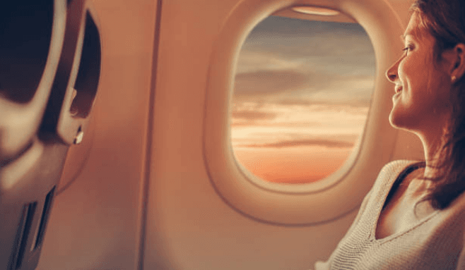 This viral thread about two strangers (maybe) falling in love on a plane is too cute This viral thread about two strangers (maybe) falling in love on a plane is too cute